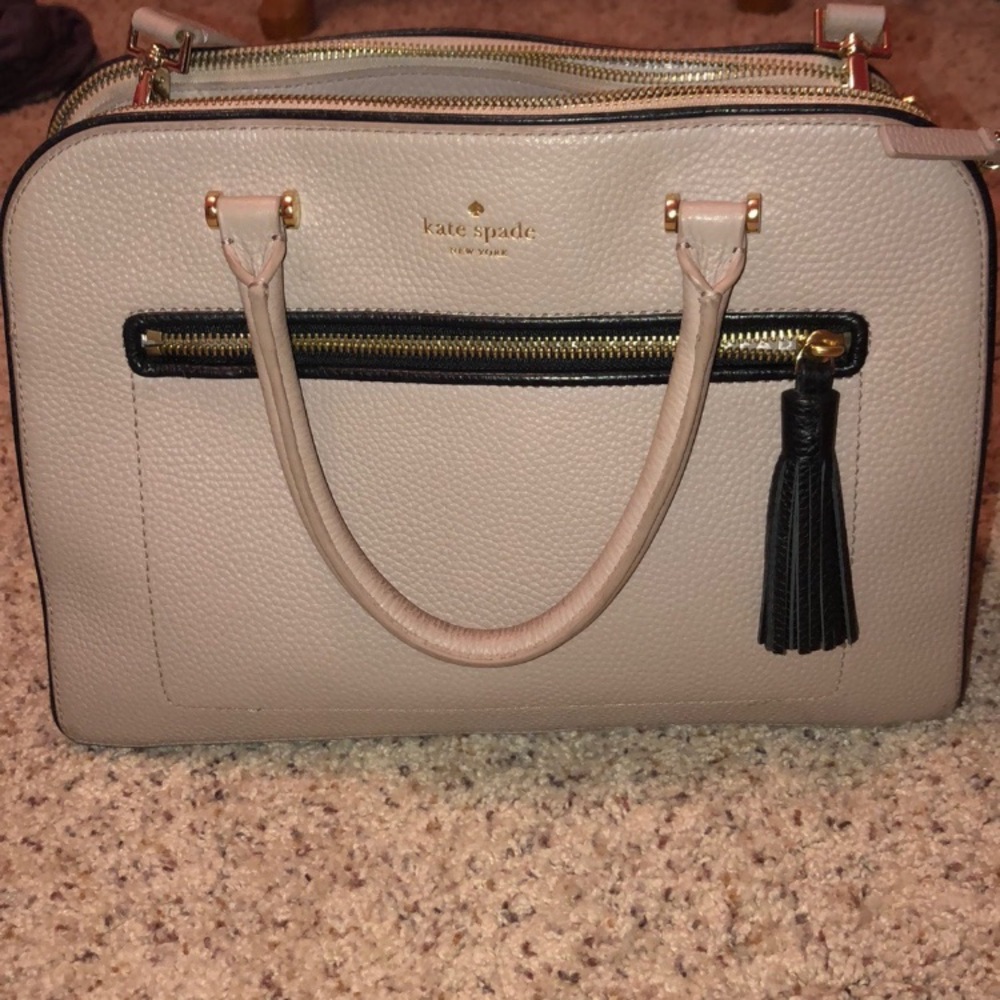 Kate spade purse